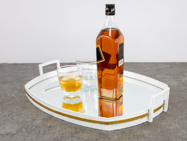 Santiago White and Gold Tray - Image 3