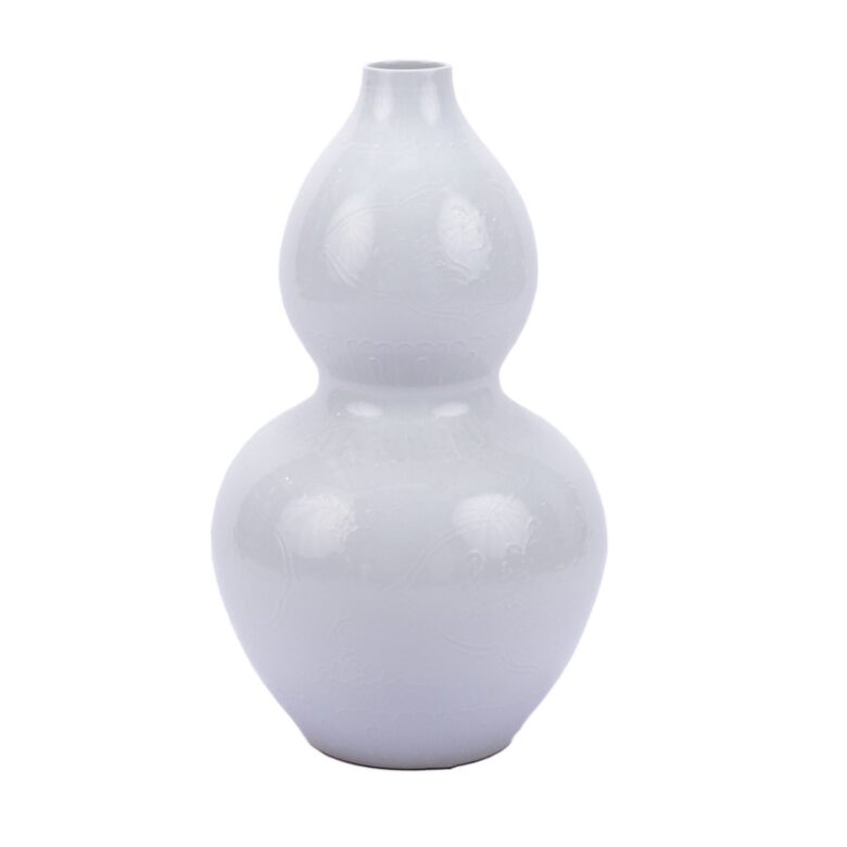 White Carved Dragon Gourd Vase