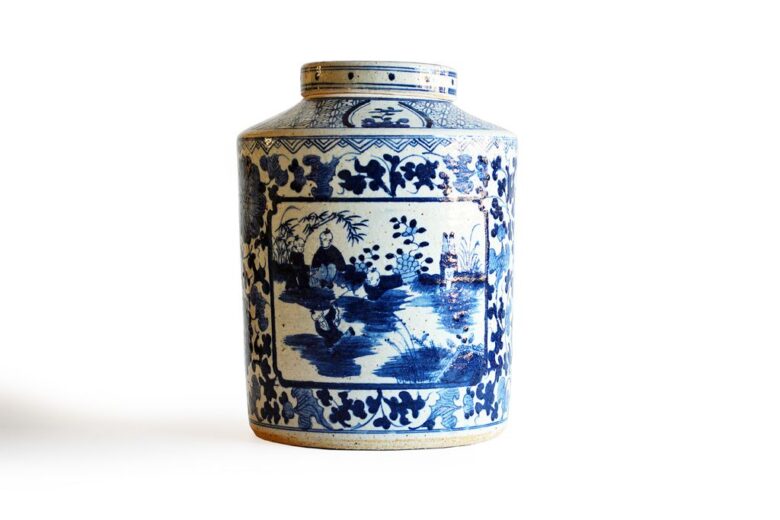 Blue and White Large Tea Jar Pheonix Motif