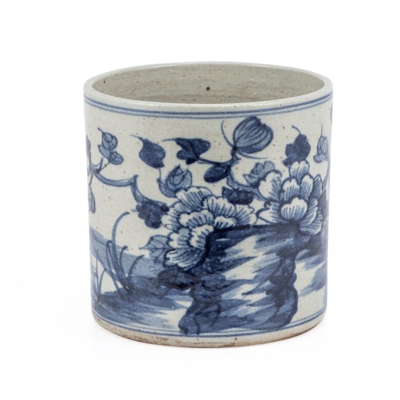 Small Dynasty Orchid Pot Bird Floral Motif