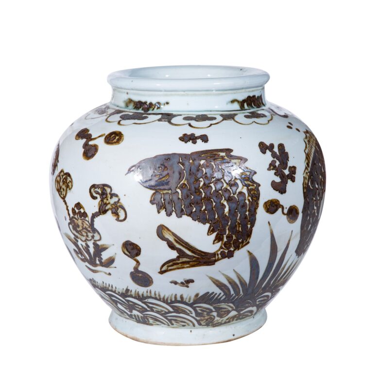 Rusty Brown Fish Jar Medium