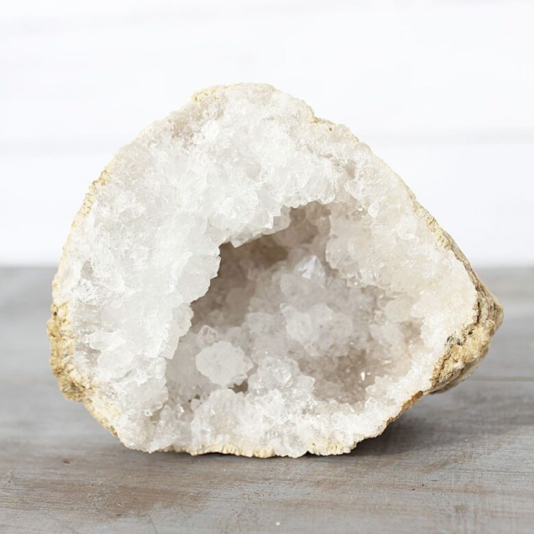 Quartz Geode Giant Per Piece 12 inch +