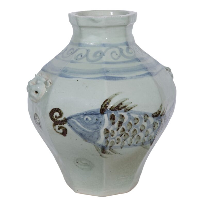 Octagonal Double Lion Handle Fish Jar