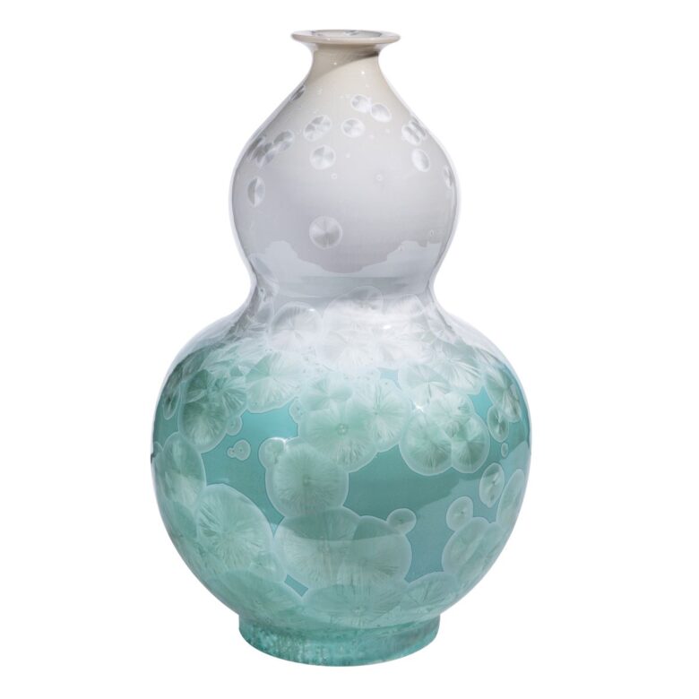 White Green Crystal Shell Gourd Vase