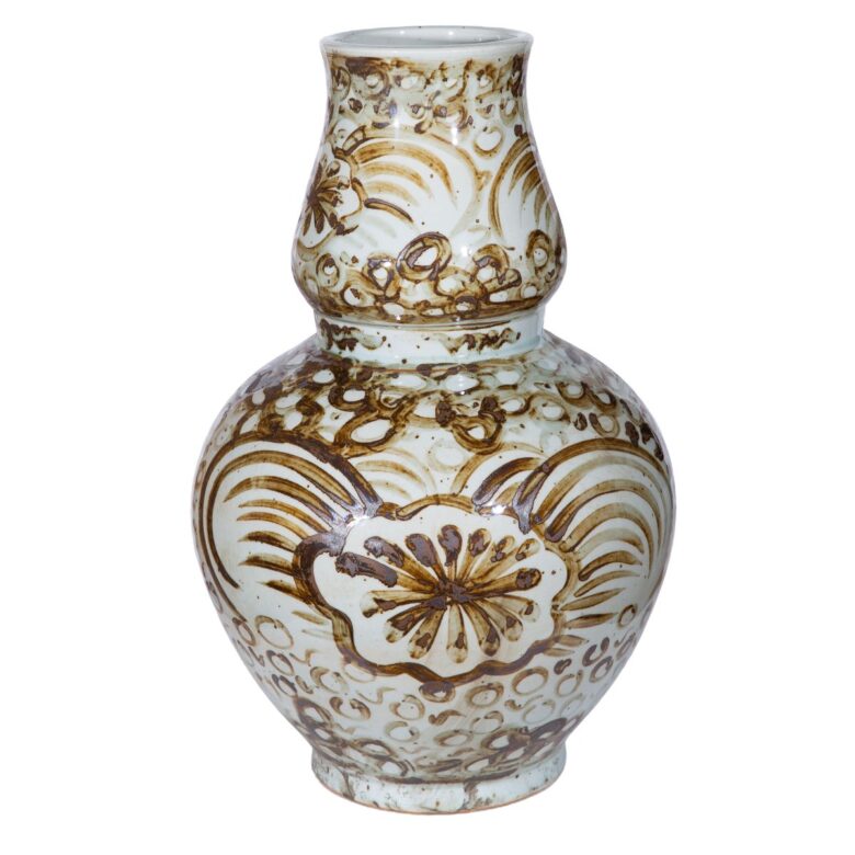 Rustic Brown Sea Flower Gourd Vase